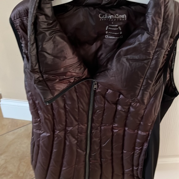Calvin Klein vest large with pockets me zippers - Picture 6 of 7